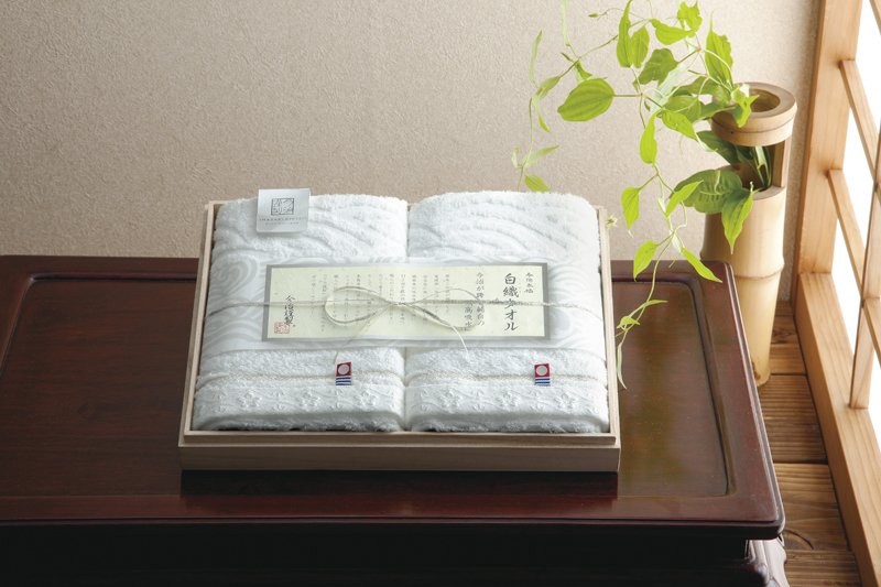 定番の日本製「今治タオル」も喜ばれます♪